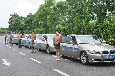 深圳市鑫順安汽車陪駕服務(wù) - 企業(yè)風(fēng)采 - 換證服務(wù)